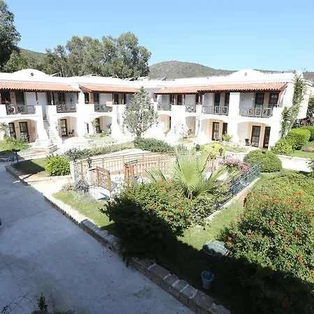 Θέρετρο Izer Club Τόρμπα