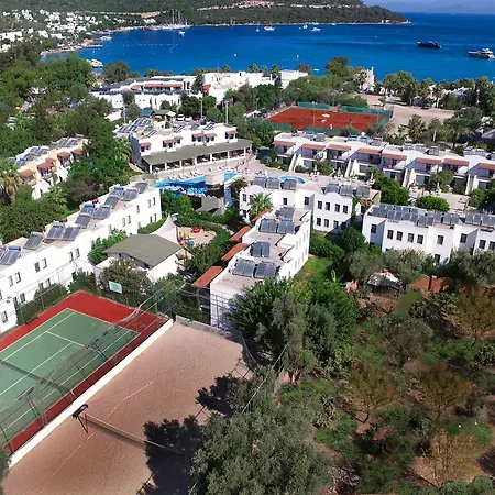 Θέρετρο Izer Club
