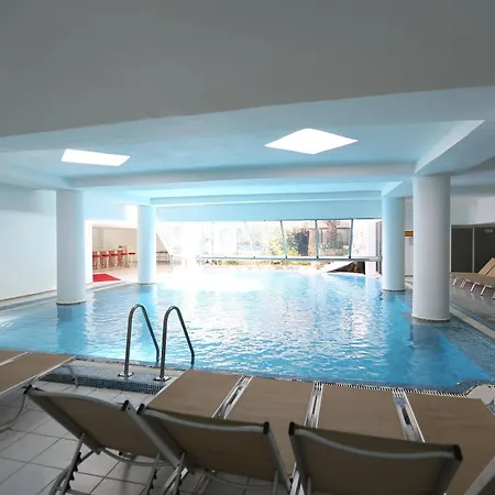 Izer Club Feriested 4*