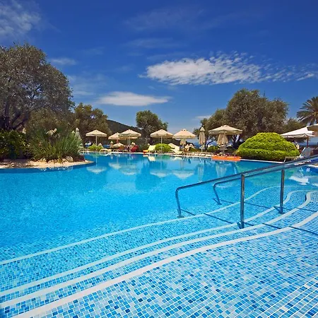 Ośrodek wypoczynkowy Izer Club 4*