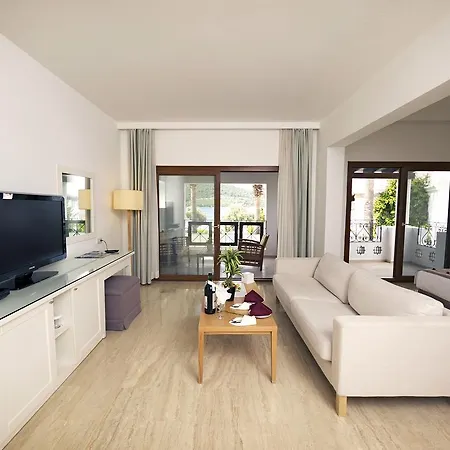 Ośrodek wypoczynkowy Izer Club 4*