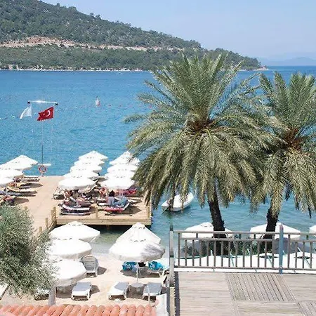 Izer Club Üdülőközpont Torba