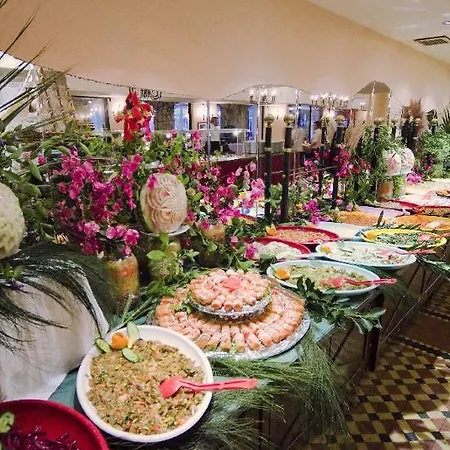 Üdülőközpont Izer Club 4*